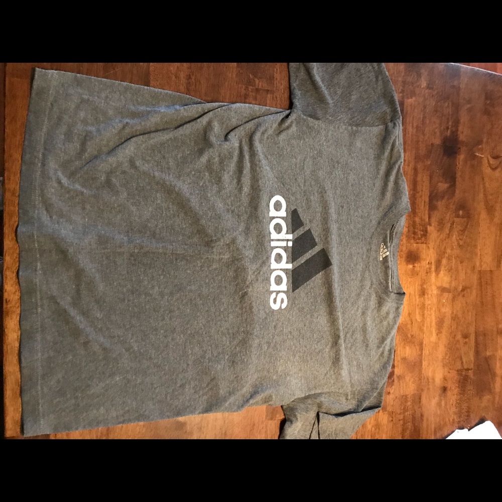 Men’s Medium Adidas T Shirt